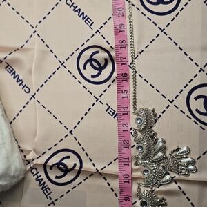 Elegant Silver Grey Dangle Necklace